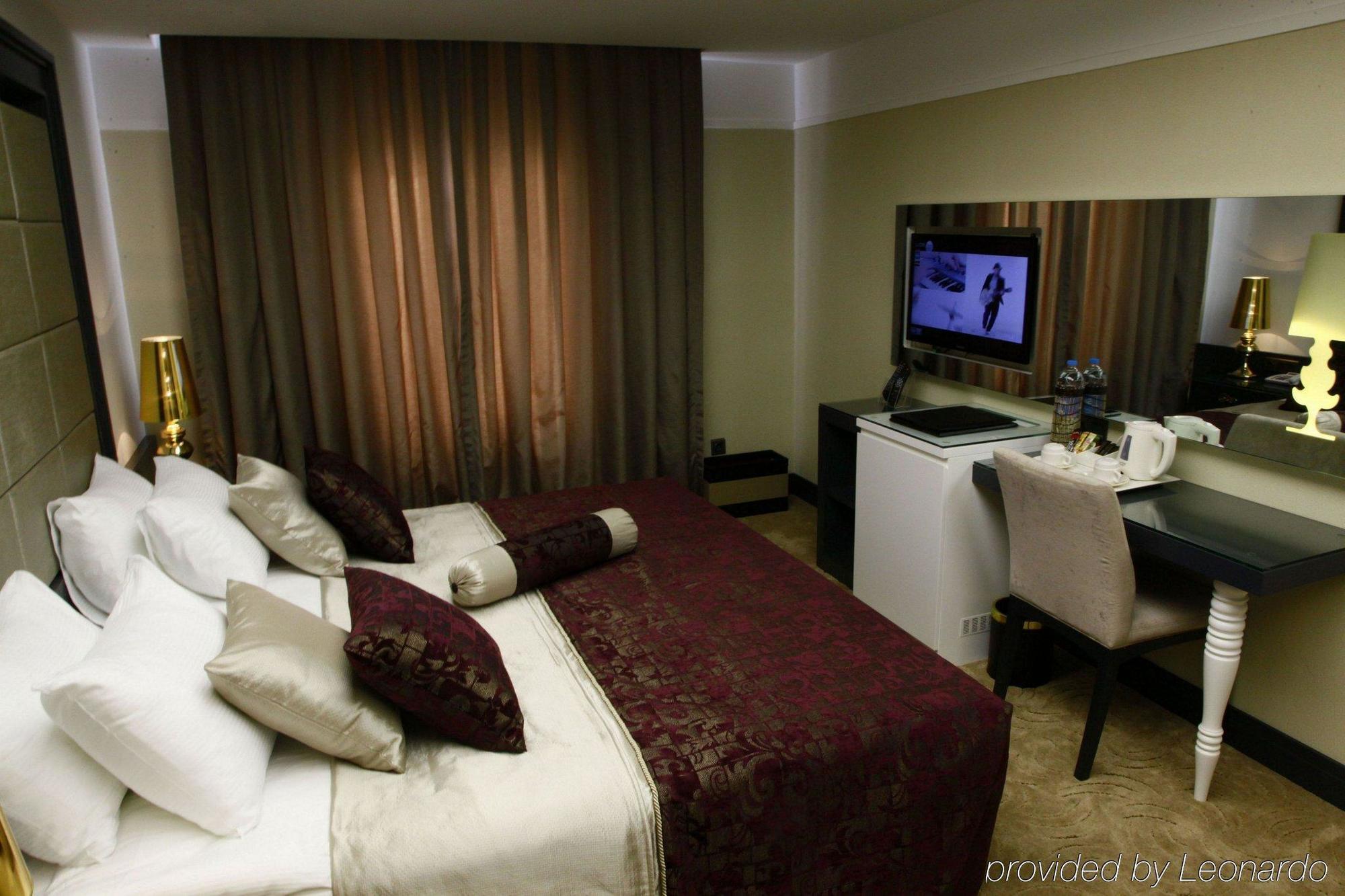 Mirilayon Hotel - Old Town Istanbul Exterior foto