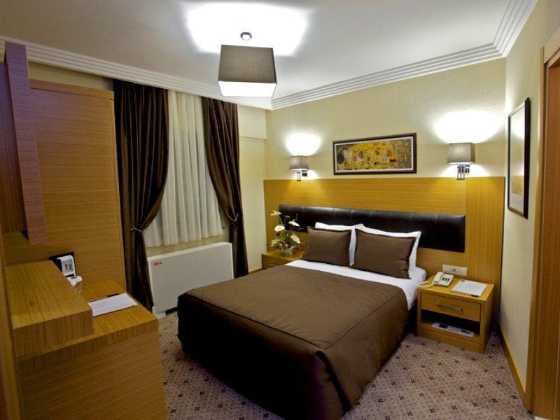 Mirilayon Hotel - Old Town Istanbul Exterior foto